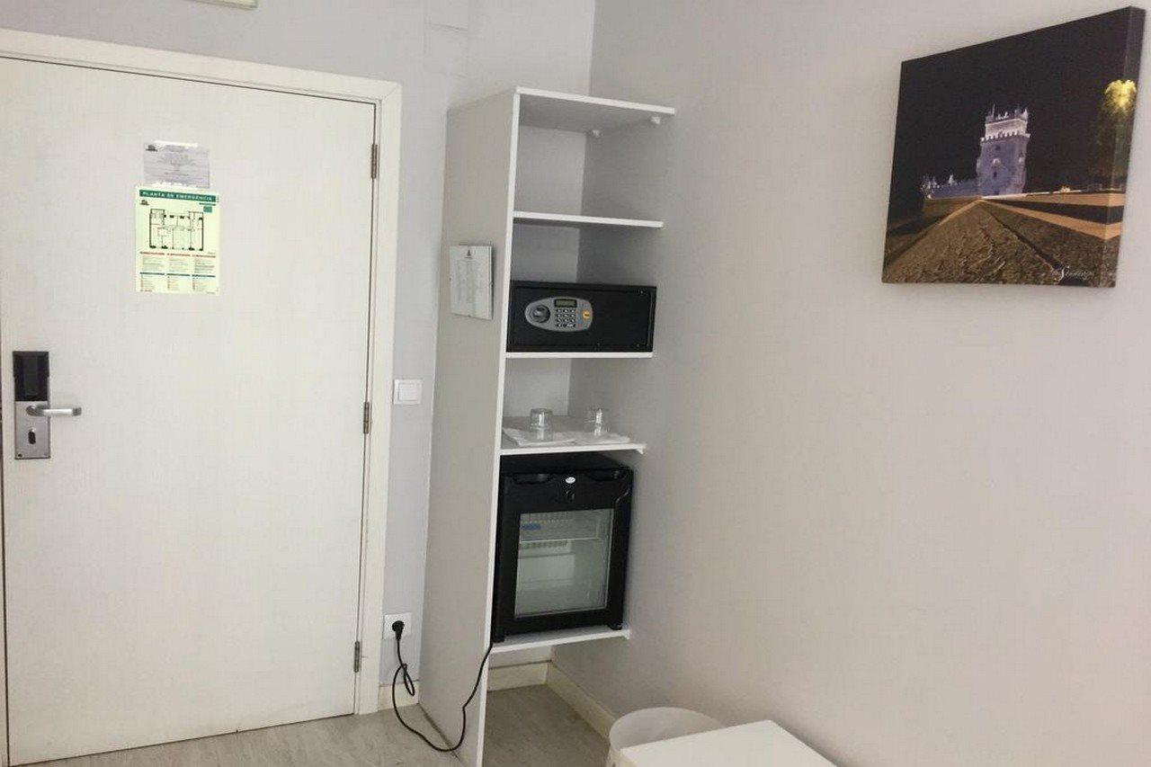 ליסבון Golden Tram 242 Suites & Hostel מראה חיצוני תמונה